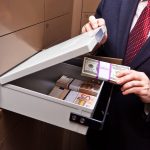 Какие банки точно не обанкротятся в 2017 году?